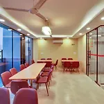 Hotel O Royal Residency