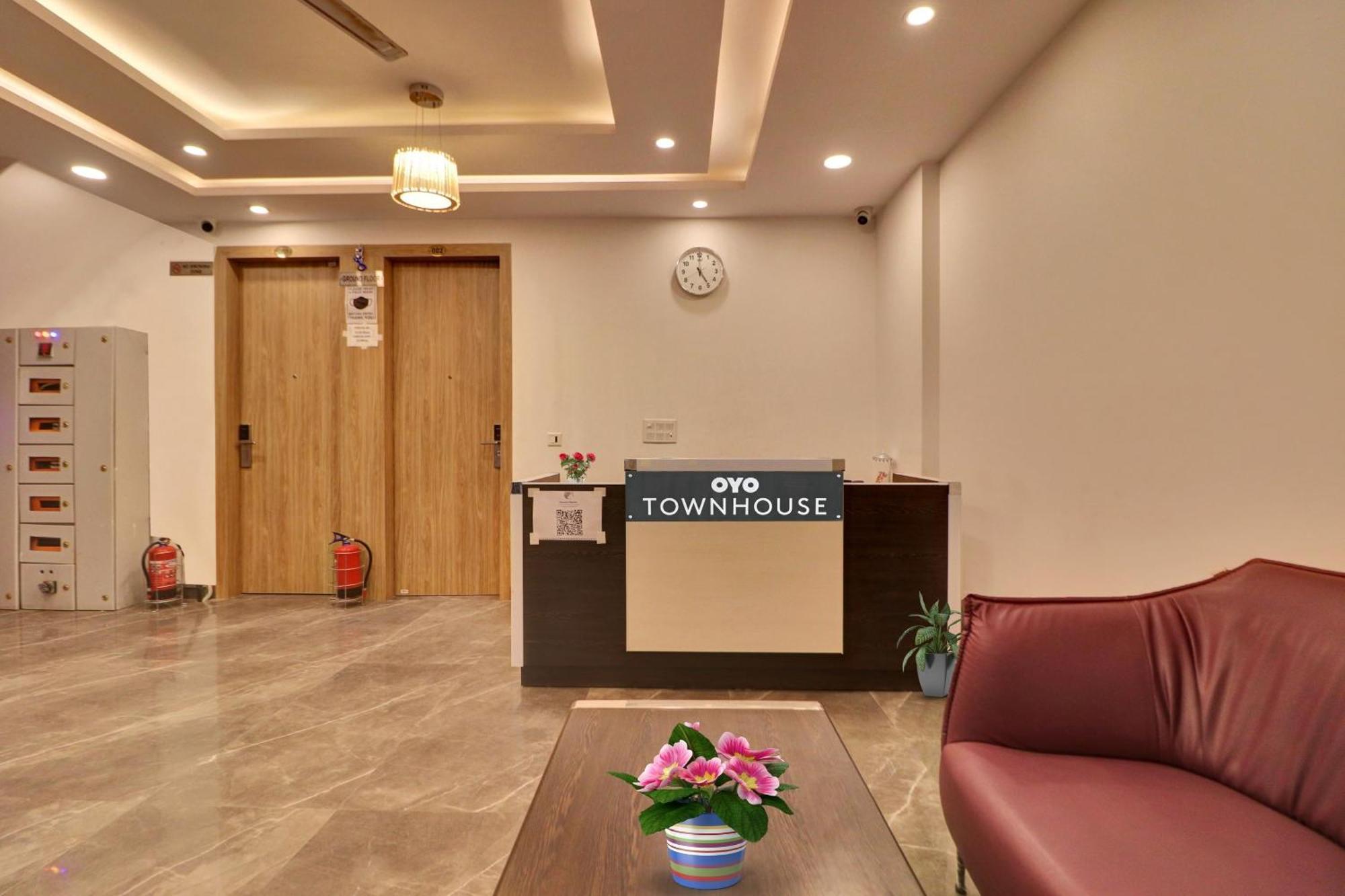 O Royal Residency Hotel 3*
